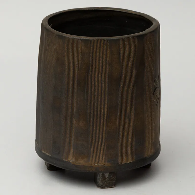 Ceramic Decorative Vase - Copper Finish Handcrafted Metallic Flower Vase for Contemporary Décor - Image 2